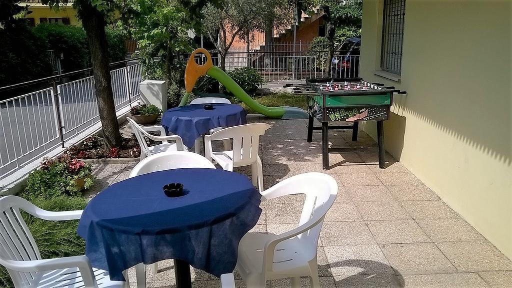 Hotel Montecarlo Nord Rimini Dış mekan fotoğraf